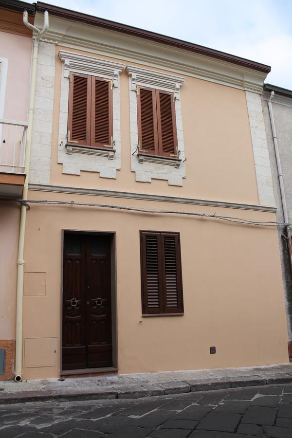 B&B Danonna Ittiri Exteriér fotografie